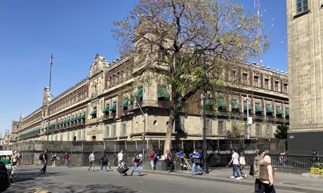 Blindan Palacio Nacional Previo A Marcha Del INE