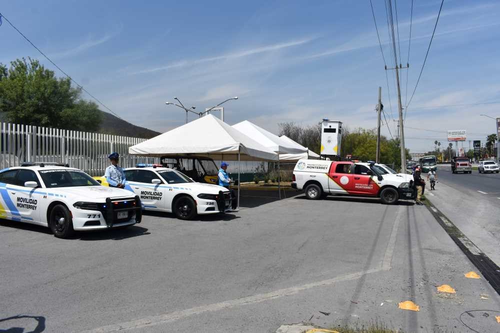 Protección Civil en Monterrey establece puestos de emergencia para