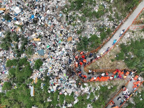 Monterrey y vecinos retiran 50 toneladas de basura en el Día de la