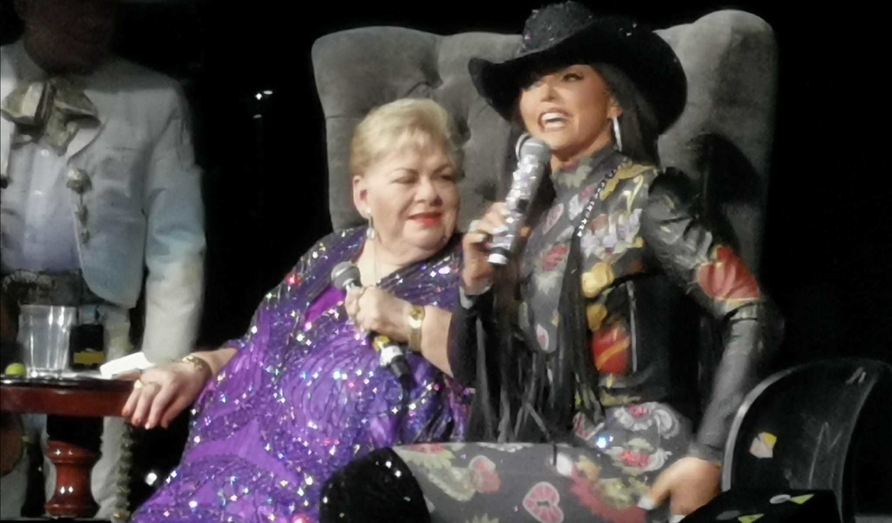 Paquita la del Barrio y Ana Bárbara conquistan al público de Monterrey