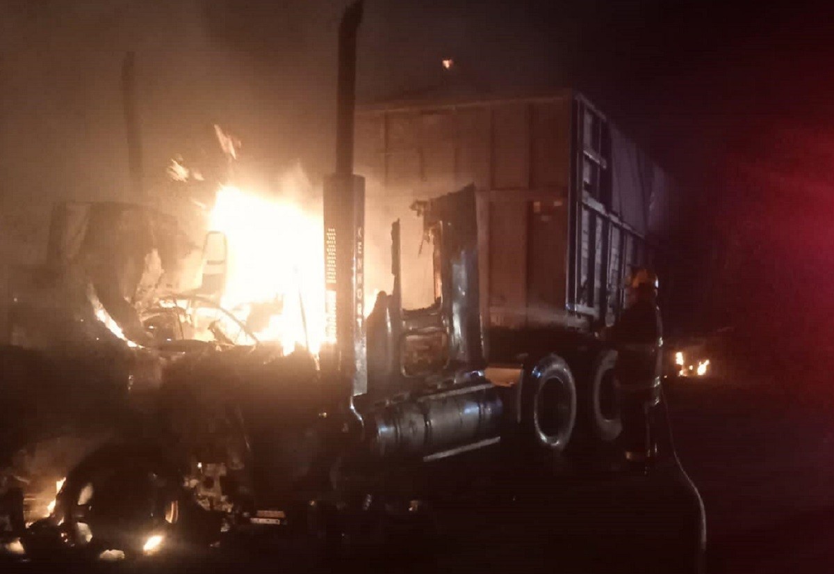 Chocan Dos Tr Ileres Y Se Incendian En Zacatecas Posta Nuevo Le N