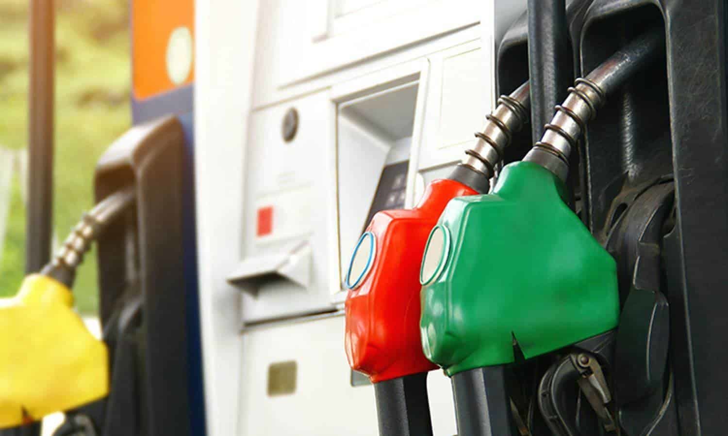 Seguirá la gasolina barata en México; continúa AMLO subsidio