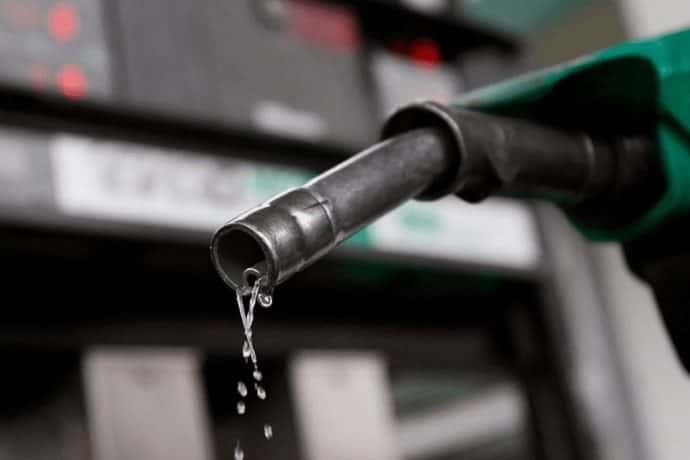 Reportan desabasto de gasolina en Nuevo León