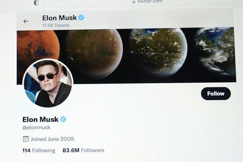 Asegura Elon Musk que compra de Twitter esta obstaculizada