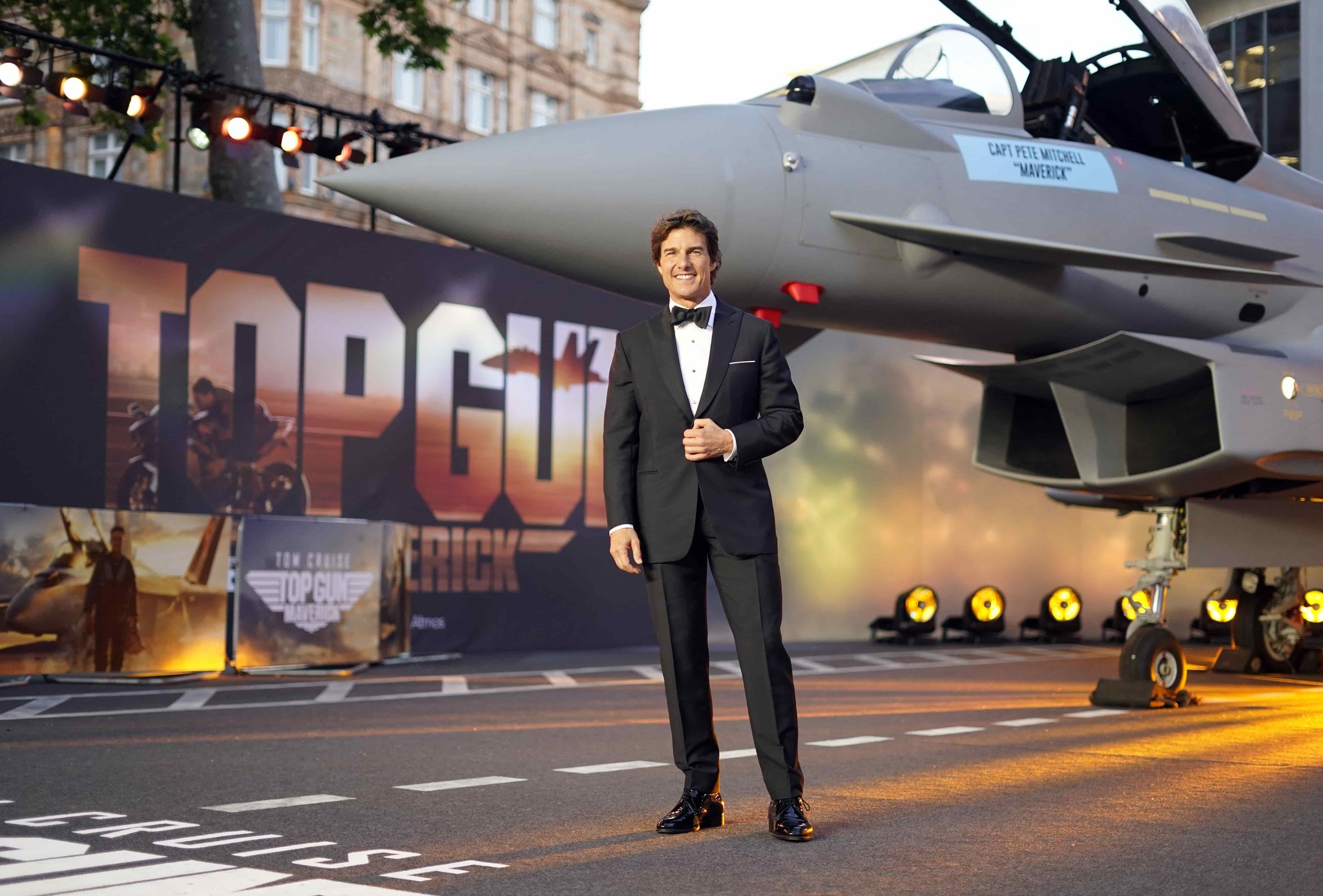 Top Gun y Tom Cruise vuelven a la zona de peligro
