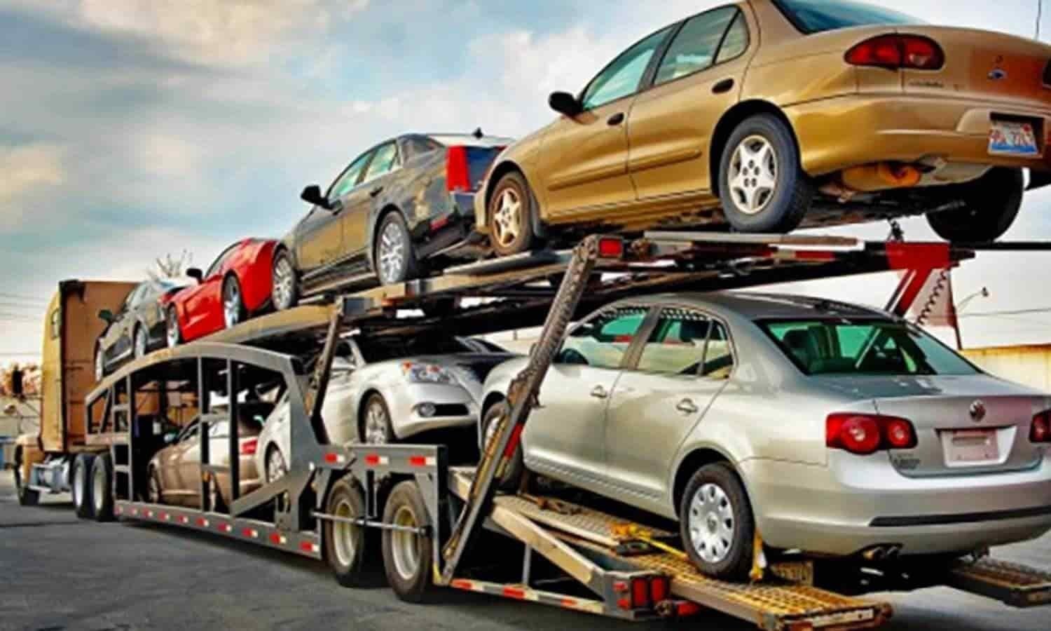 Aumenta importación de autos usados