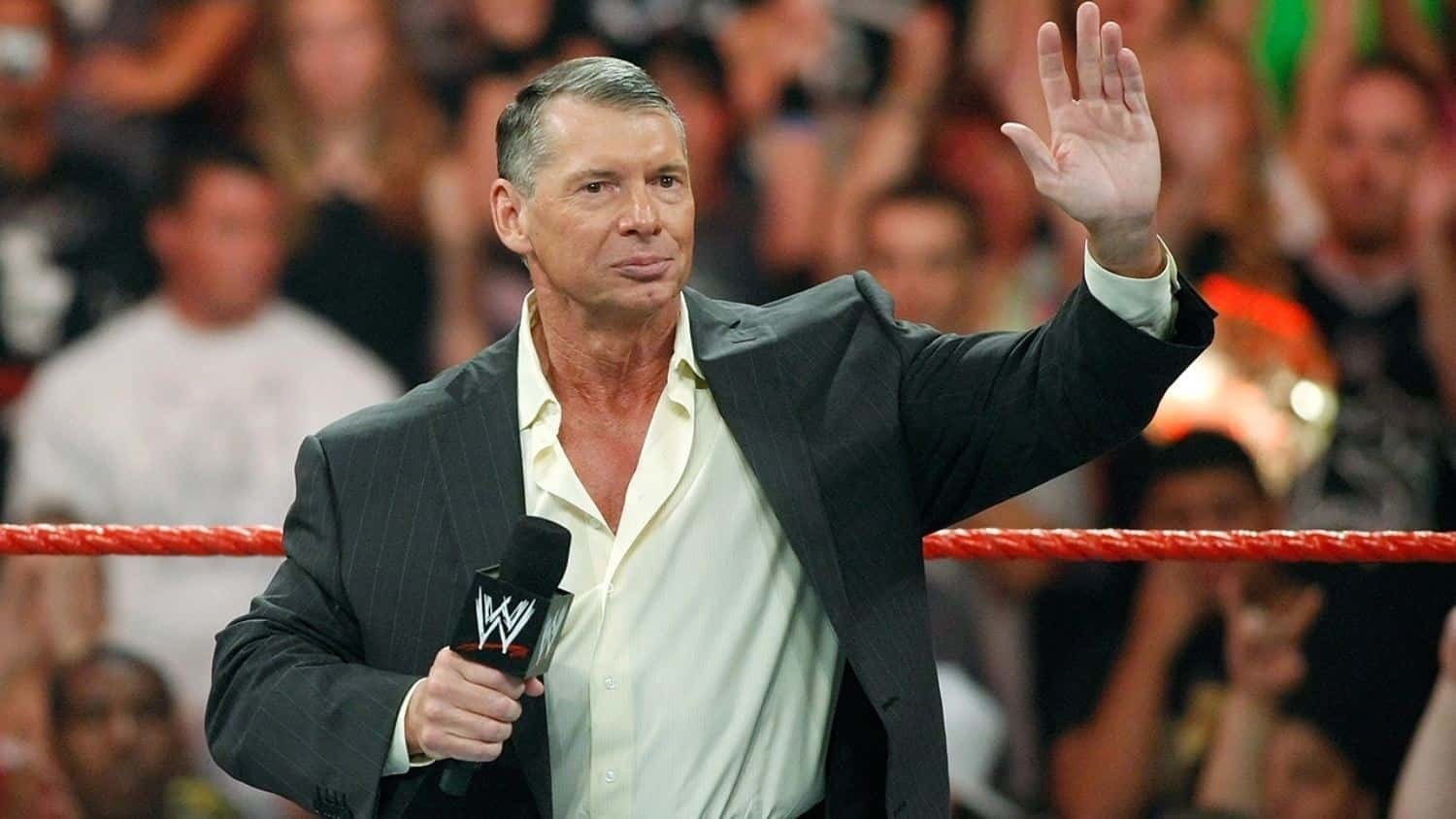 Vince McMahon anuncia su retiro de WWE a los 77 años