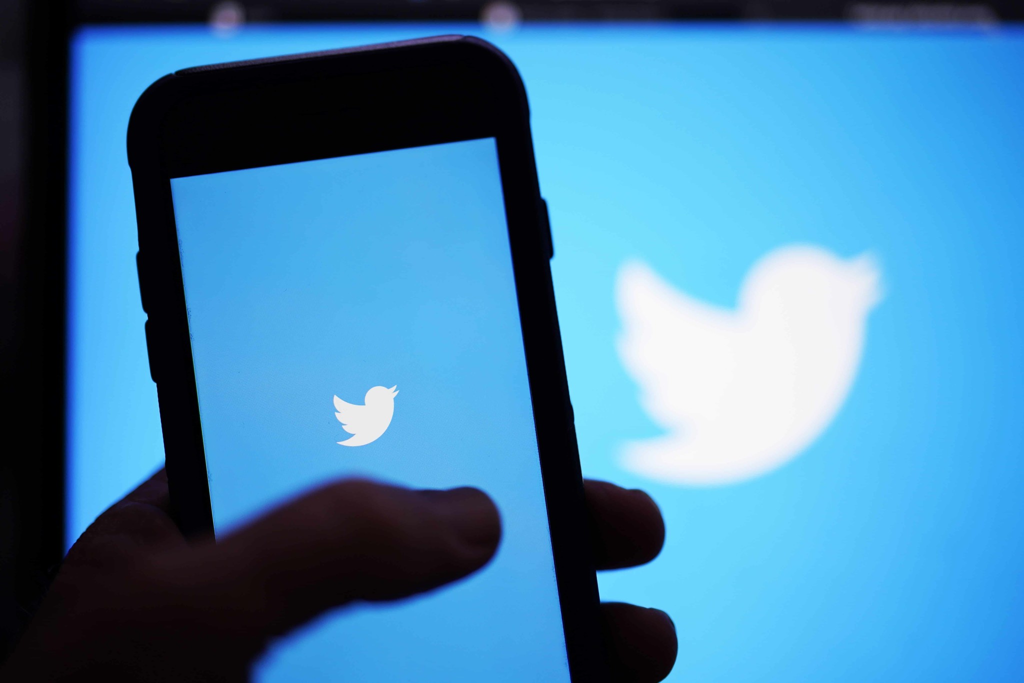 Denunciante acusa a Twitter de negligencia en ciberseguridad