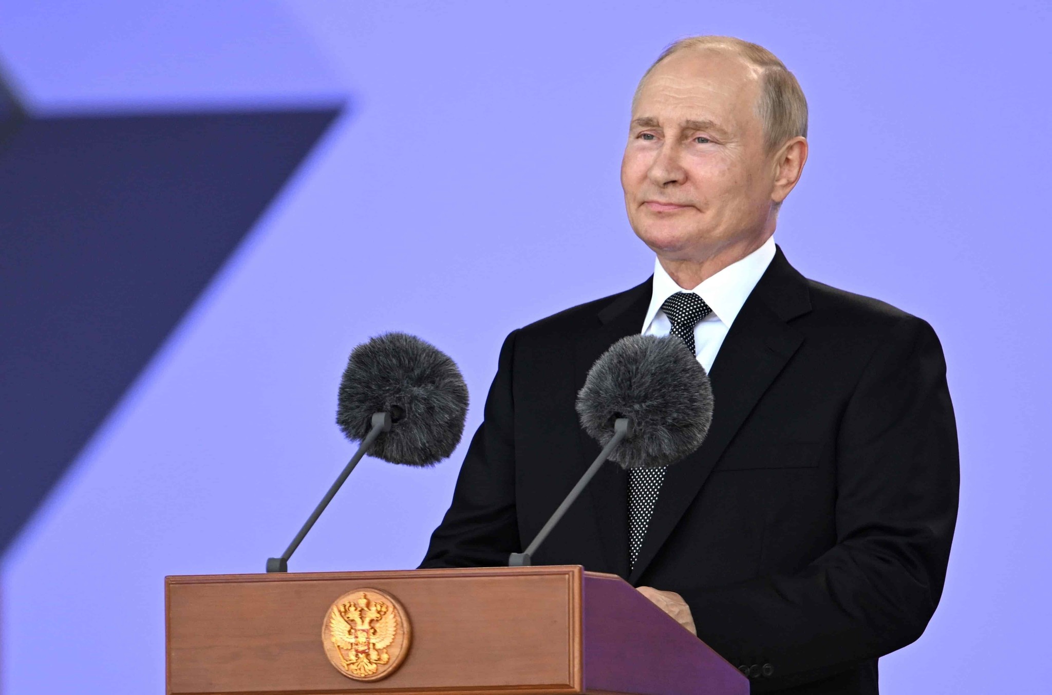 Putin promete ampliar cooperación militar con países aliados