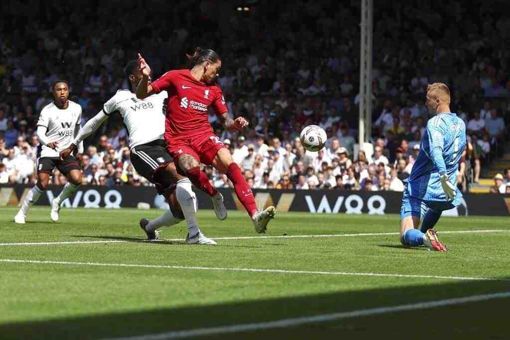 Consigue Núñez empate entre Liverpool y Fulham