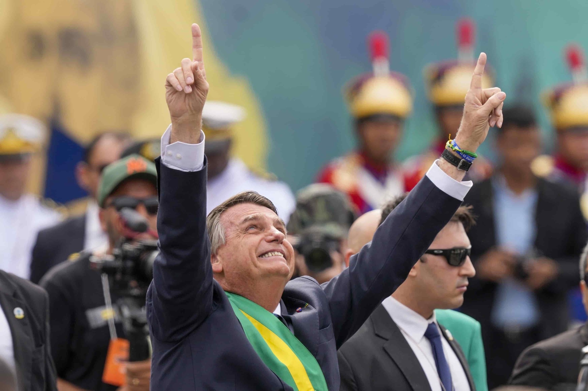 Bolsonaro convierte bicentenario de Brasil en mitin político