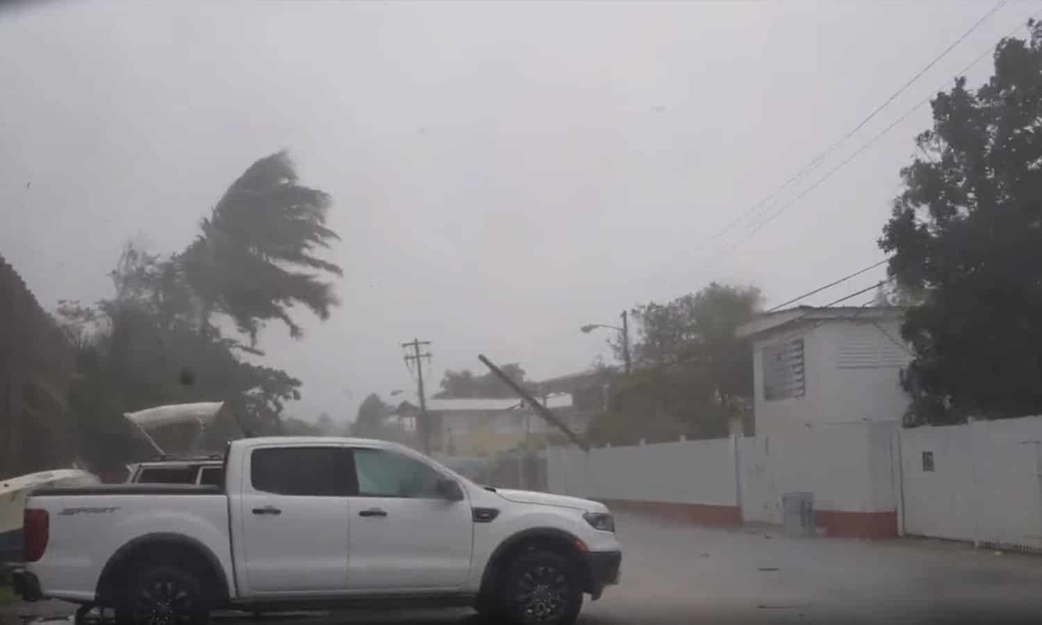 Huracán Fiona provoca apagón general en Puerto Rico