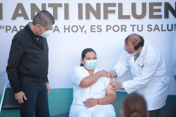 Arranca vacunación contra influenza en Coahuila