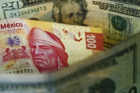 Prevé Banco de México depreciación del peso un 20%