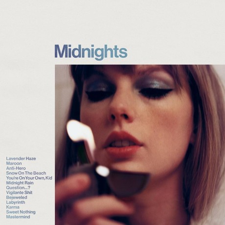 Taylor Swift lanza video y versión extendida de 'Midnights'