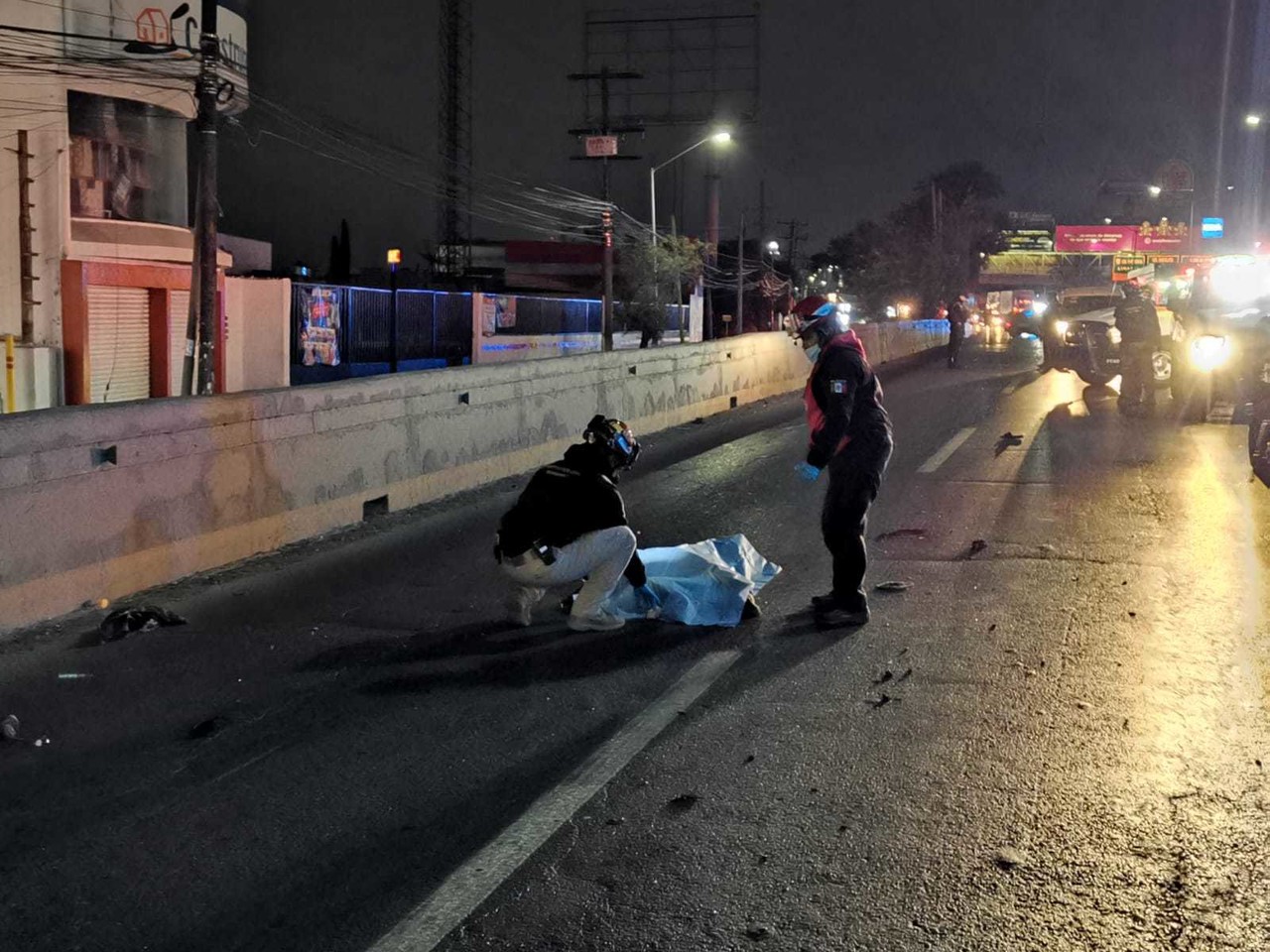 Muere indigente en avenida Lázaro Cárdenas, fue atropellado