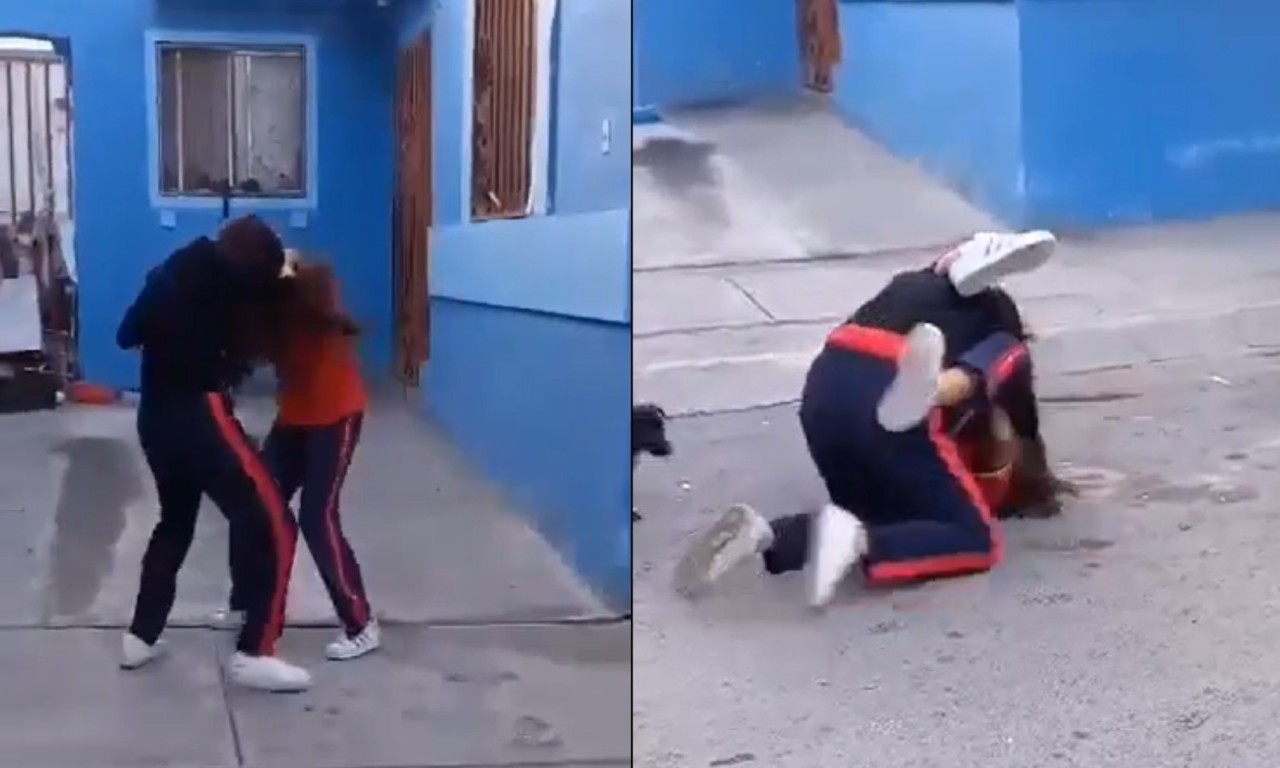 Captan a dos alumnas peleando afuera de Secundaria
