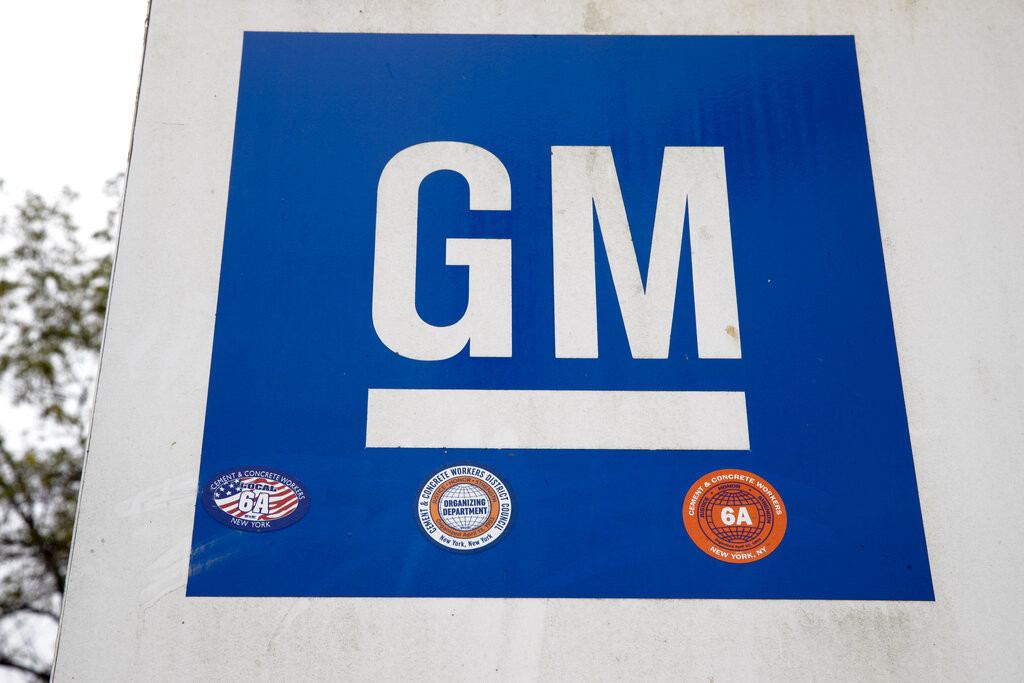 Retira General Motors 340 mil autos en Estados Unidos