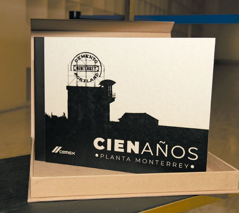 CEMEX presenta el libro Cien Años Planta Monterrey