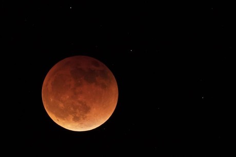 NASA informa que no habrá otro eclipse lunar en tres años