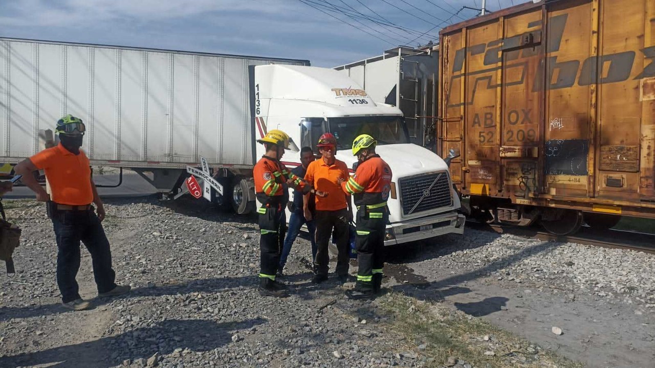 Reportan un herido en accidente de tren en Santa Catarina