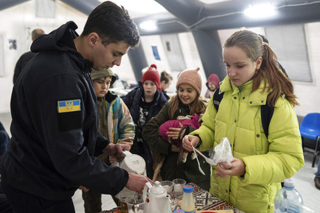 Prepara Occidente ayuda invernal a ciudadanos ucranianos