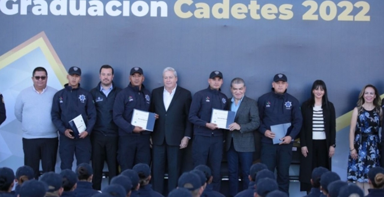 Se gradúan cadetes de la Academia de Policía de Saltillo