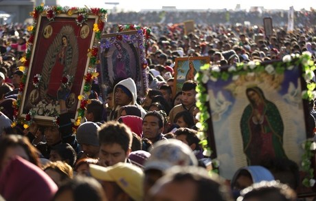 Celebran feligreses un año más en la Basílica de Guadalupe