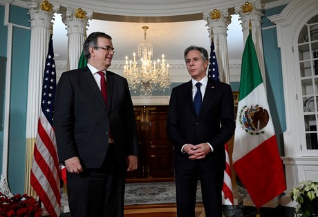 Discutirán México y EUA sobre importación del maíz en enero