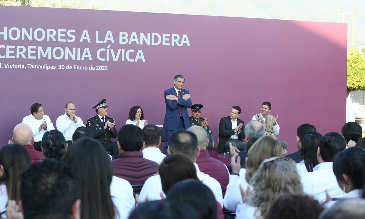 Preside gobernador Américo Villarreal ceremonia de honores