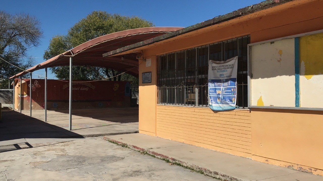 Padres pagarán restauración de escuelas en Tamaulipas
