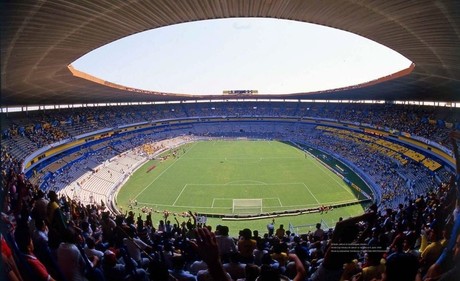 Propone Alfaro cambiar nombre de Estadio Jalisco a Rey Pelé