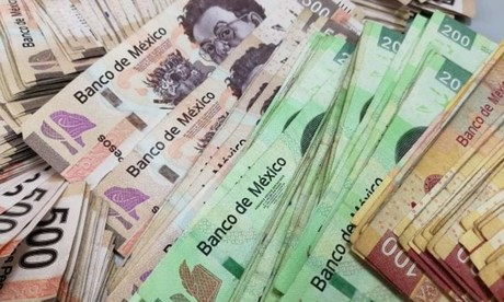 Aumenta 36% falsificación de billetes en México
