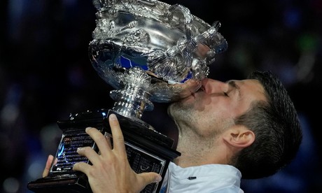 Djokovic consigue su décimo título del Abierto de Australia