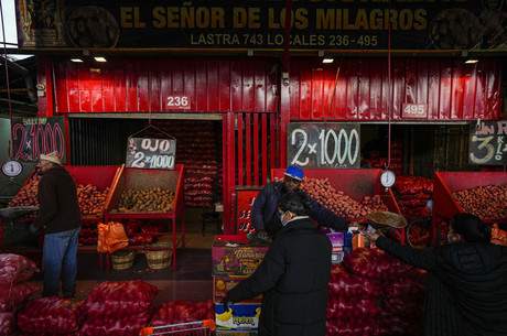 Chile cierra el 2022 con inflación de 12,8% mayor en 30 años