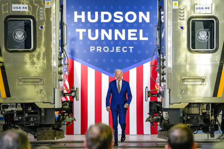 Destaca Joe Biden construcción de túnel en Nueva York