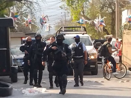 Se registra movilización policíaca en 'El Pozo' en Monterrey