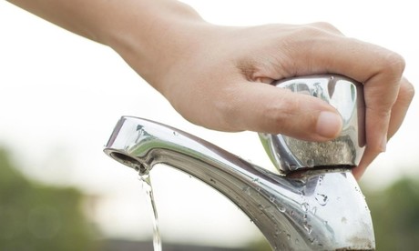 Ciudadanos bajan el consumo de agua en Nuevo León
