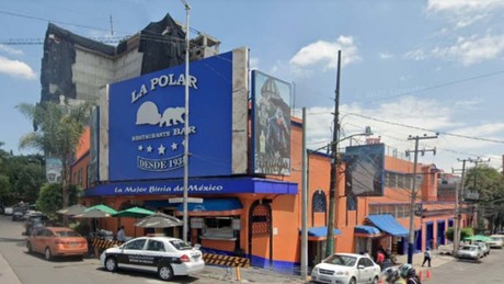 Asesinan a cliente en un restaurante de la Ciudad de México