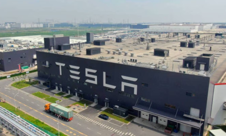 Confirma AMLO interés de Tesla en Nuevo León