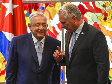 Presidente de Cuba visita México para consolidar cooperación