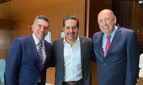 Juan Espinoza se reúne con 'Alito' Moreno y Ruben Moreira