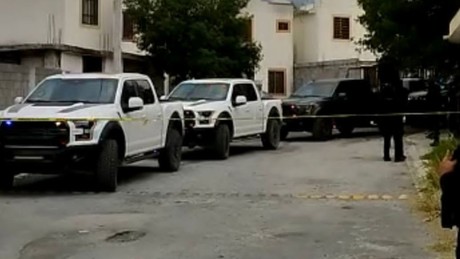 Catean autoridades casa en colonia Gardenias en Juárez