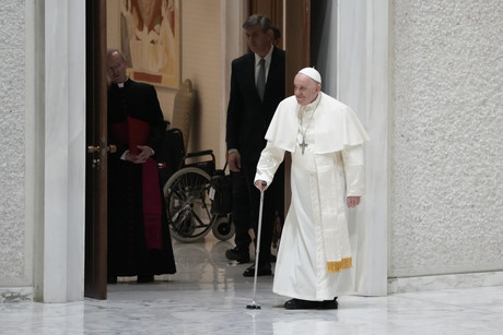 Papa Francisco amplía ley canónica sobre abusos sexuales