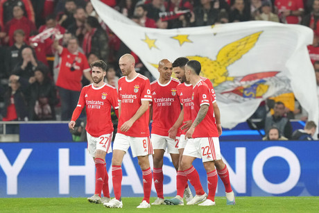 Arrasa Benfica al Club Brujas en octavos de la Champions