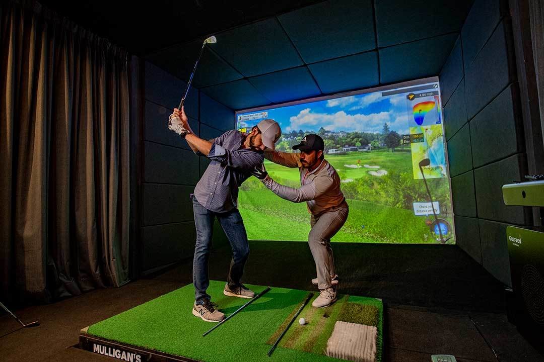 El simulador de golf Golfzon ofrece una experiencia de juego personalizada