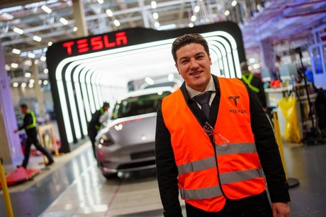 Visita Samuel Gigafactory de Tesla en Alemania