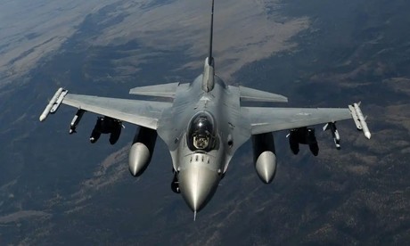 Promete Ucrania no utilizar F-16 contra territorio ruso