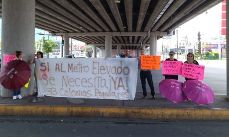 Vecinos protestan a favor de la Línea 5 del metro