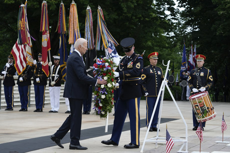 'Lo dieron todo': Biden conmemora Día de los Caídos en Guerras